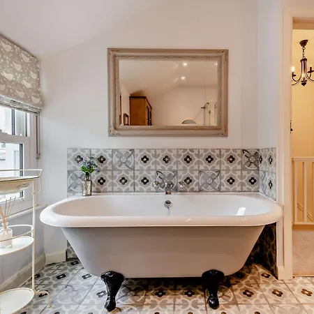 2 Bed In Over Sands 73544 Vakantiehuis Grange-over-Sands